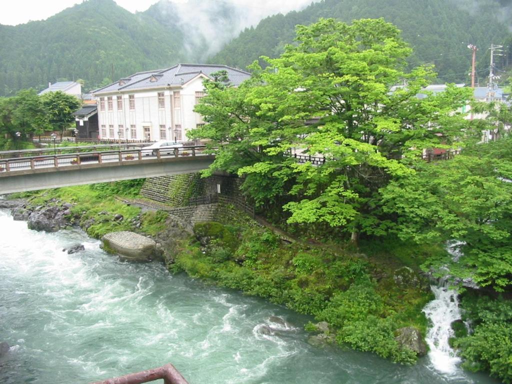 Miharaya Ryokan Gujō Dış mekan fotoğraf